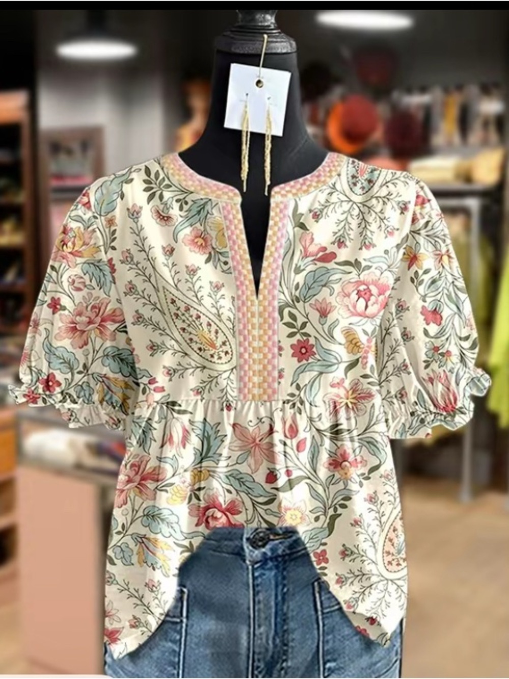 Cherrybetty Cream Floral Peplum Split-Neck Blouse new with tags size xxl